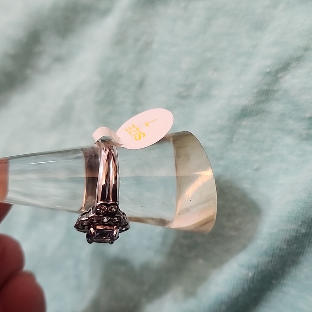 She's A Classic Lab Created Tanzanie Rhodium Plating Size 7 Firm Price Is $36 - Picture 6 of 8